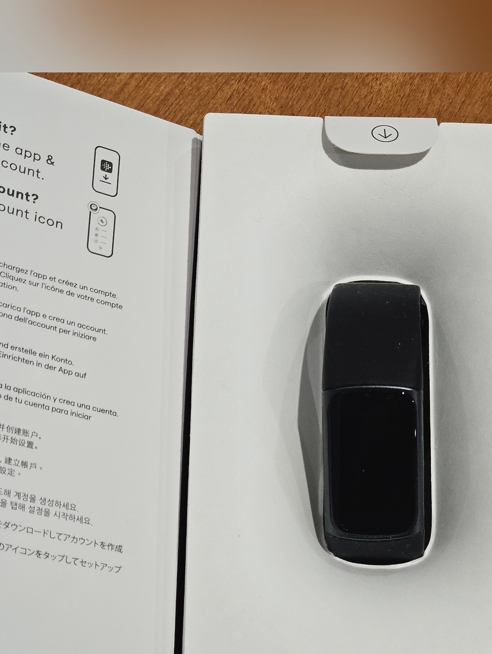 Fitbit Charge 5 Advanced Fitness Health Tracker In Black - Picture 5 of 11